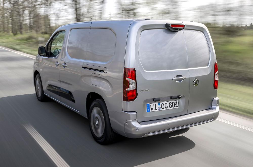 Vauxhall Combo Cargo XL front left driving