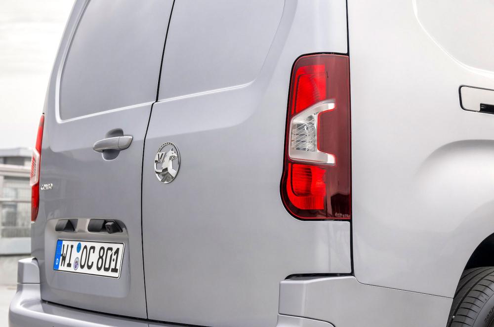 Vauxhall Combo Cargo XL rear lights