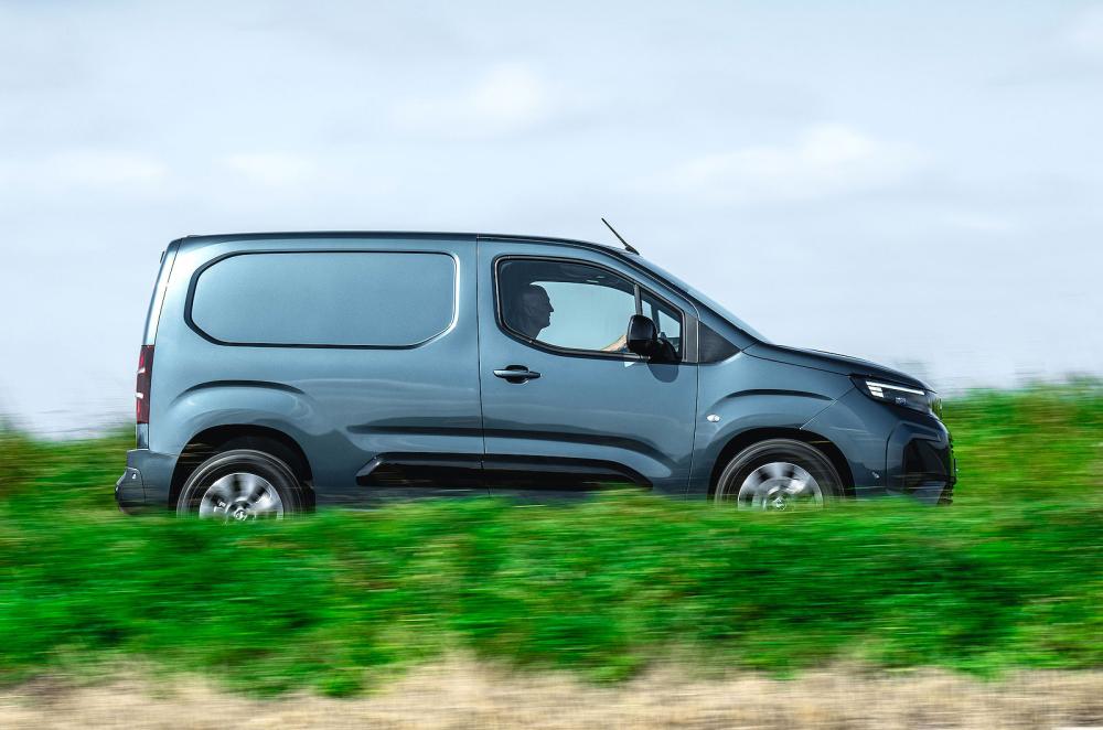 Vauxhall Combo Electric right driving