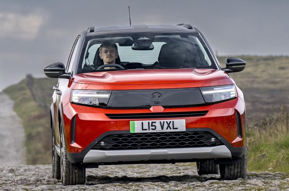 Vauxhall Frontera Electric driving front