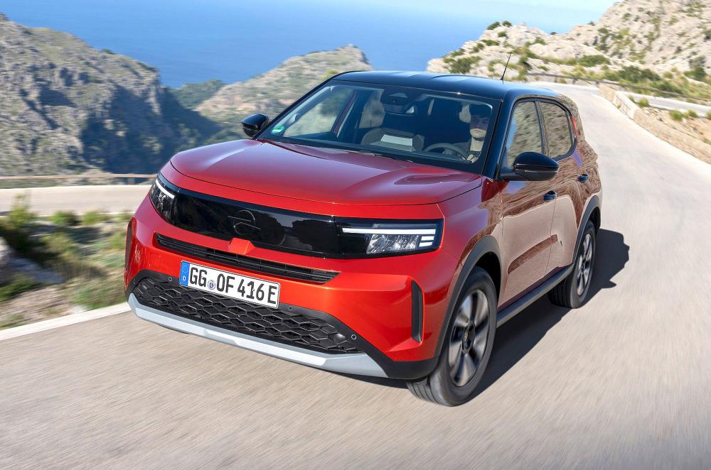 Vauxhall Frontera Electric front cornering