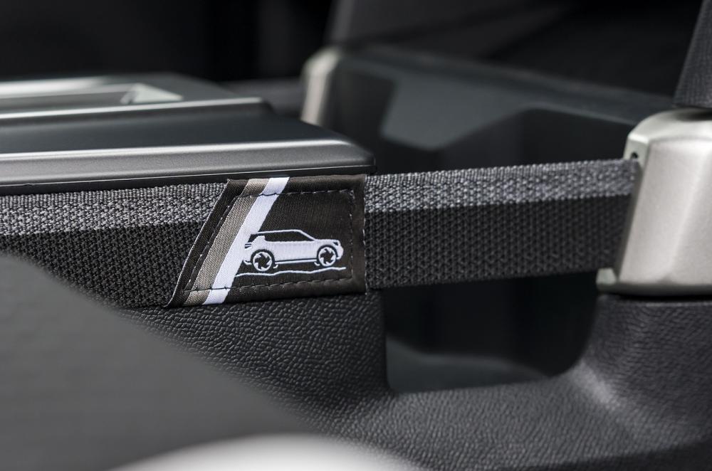 Vauxhall Frontera Electric interior detail