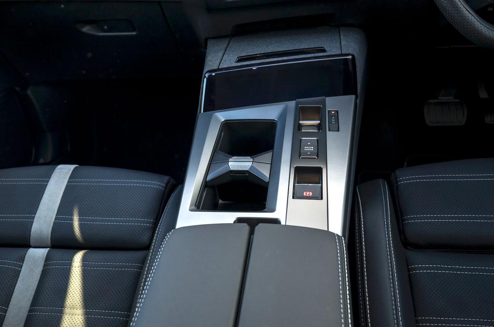 Vauxhall Grandland Electric interior detail