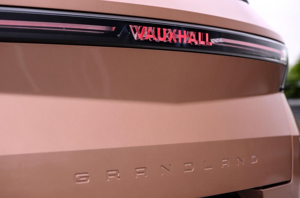 Vauxhall Grandland Electric rear badge