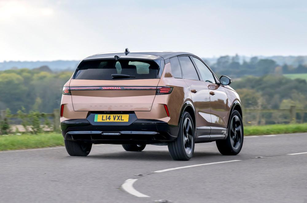 Vauxhall Grandland Electric rear cornering