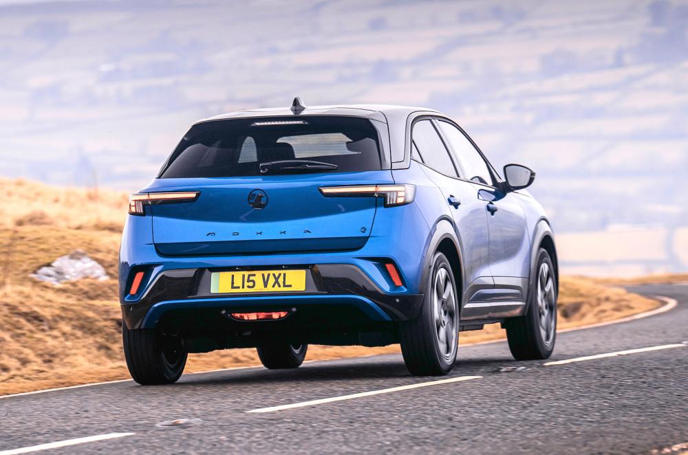 Vauxhall Mokka Electric rear cornering