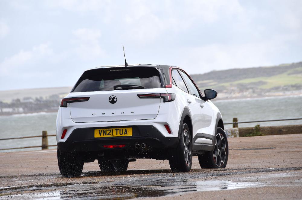 Vauxhall Mokka rear cornering
