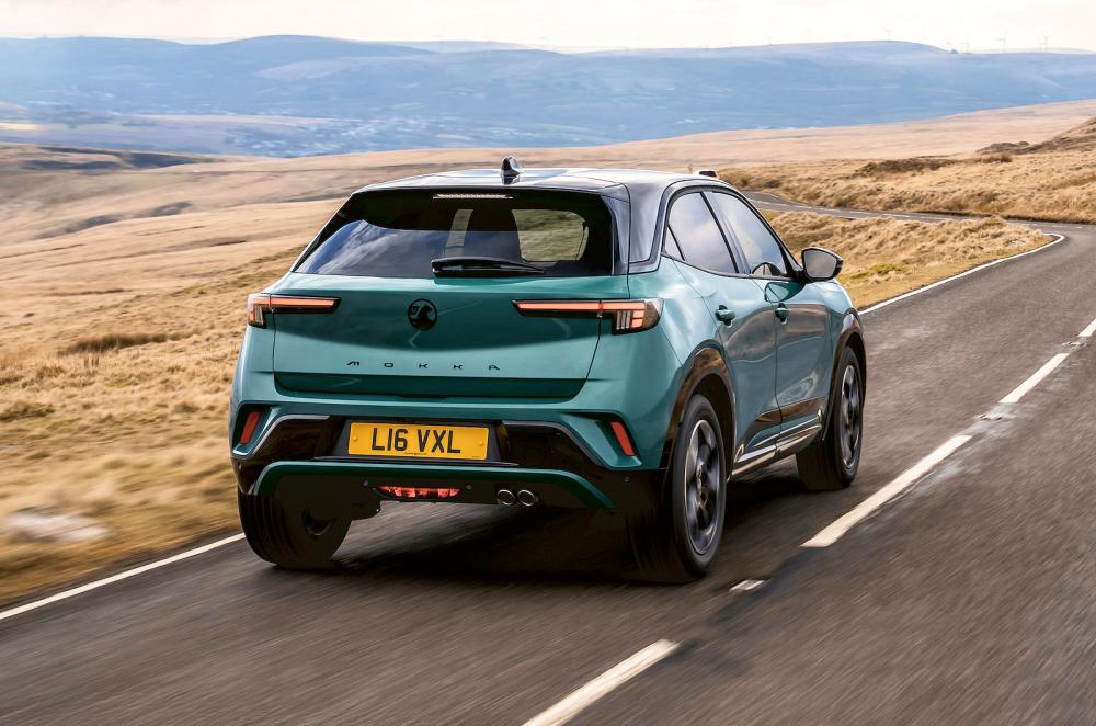 Vauxhall Mokka rear right driving