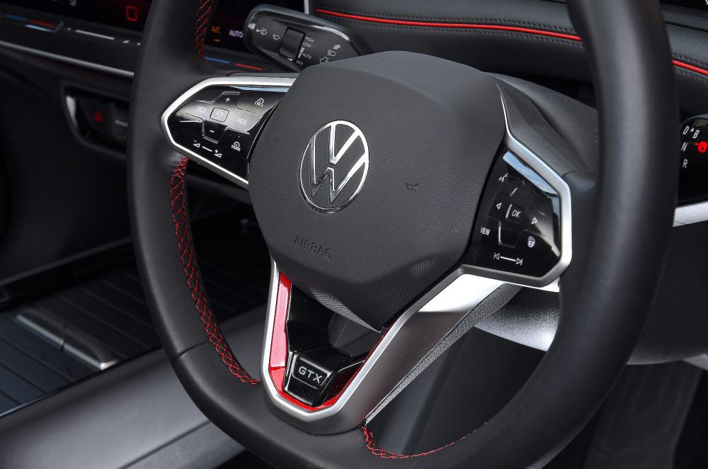 Volkswagen ID 7 Tourer steering wheel