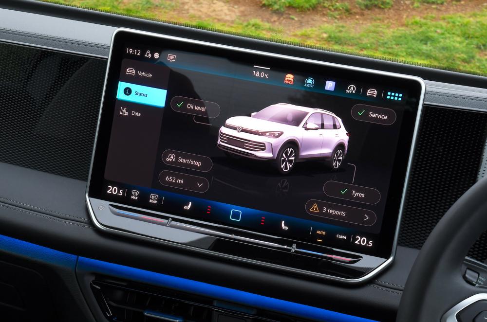 Volkswagen Tiguan infotainment touchscreen