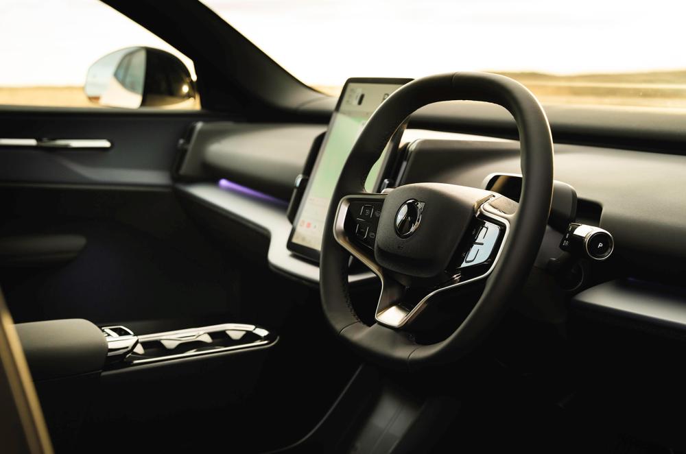 Volvo EX30 Cross Country dashboard
