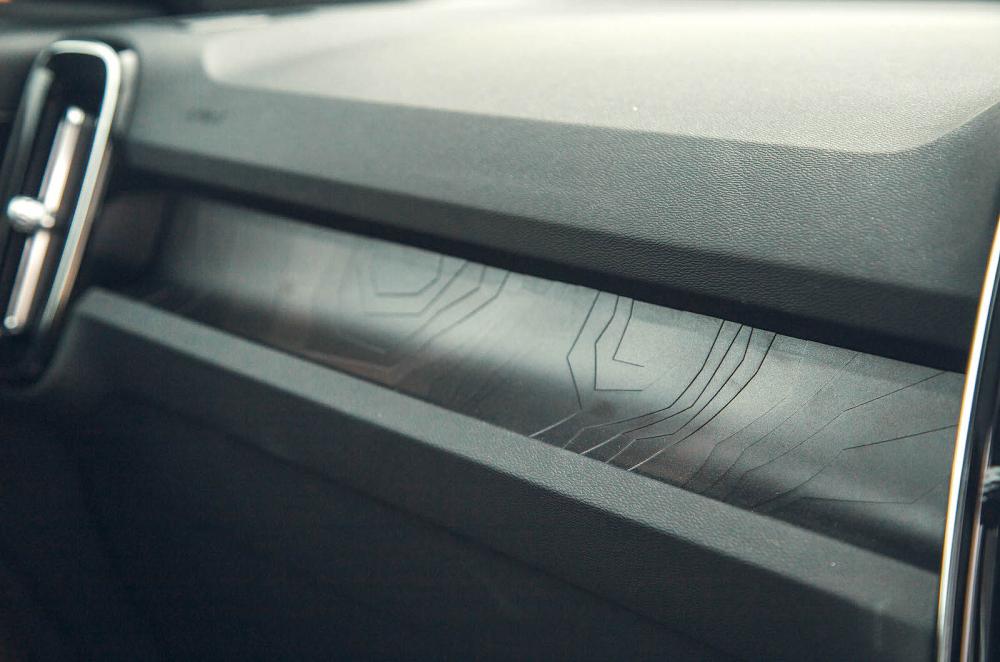 Volvo EX40 interior detail