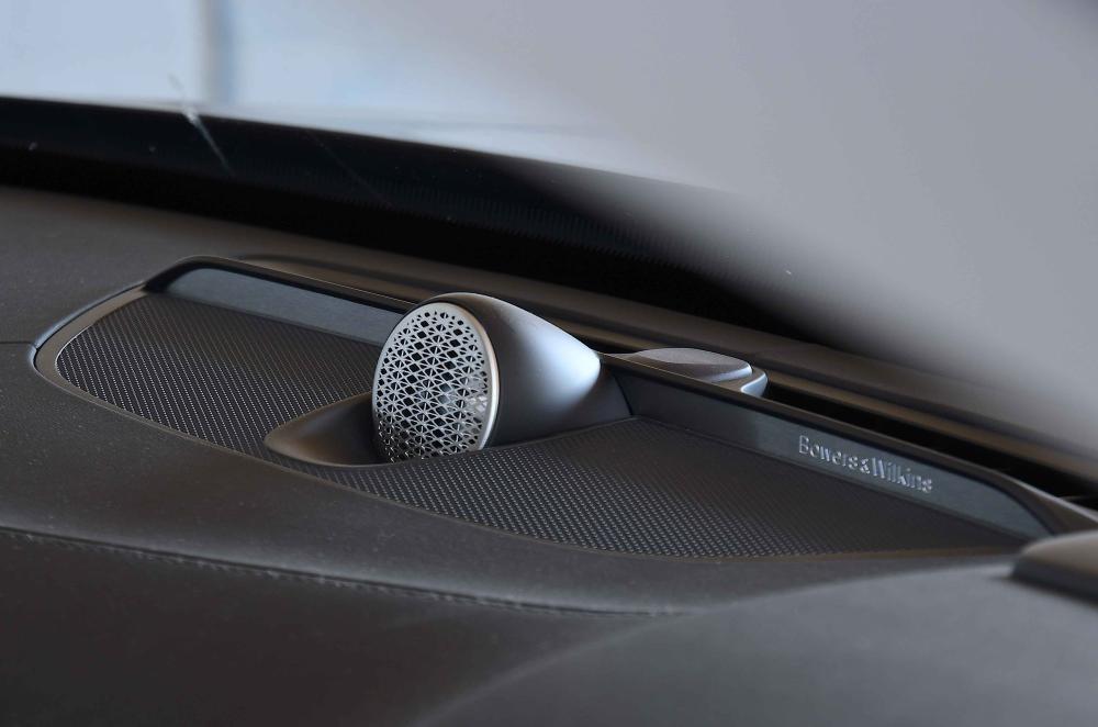 Volvo XC90 interior detail