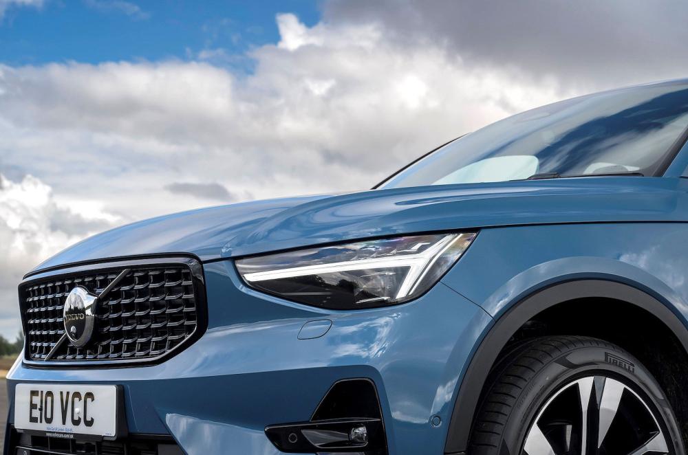 Volvo XC40 front detail