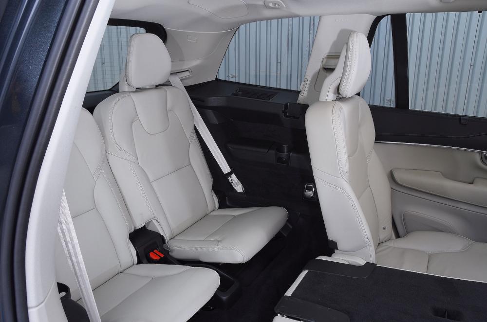 Volvo XC90 back seats