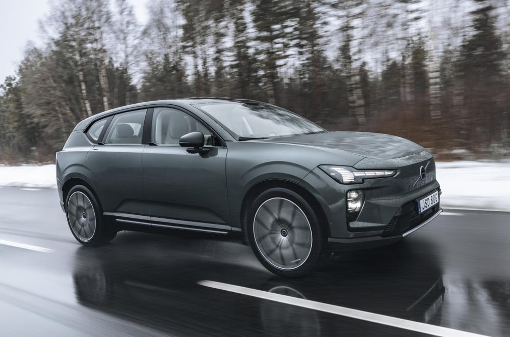 Volvo EX60 front driving right