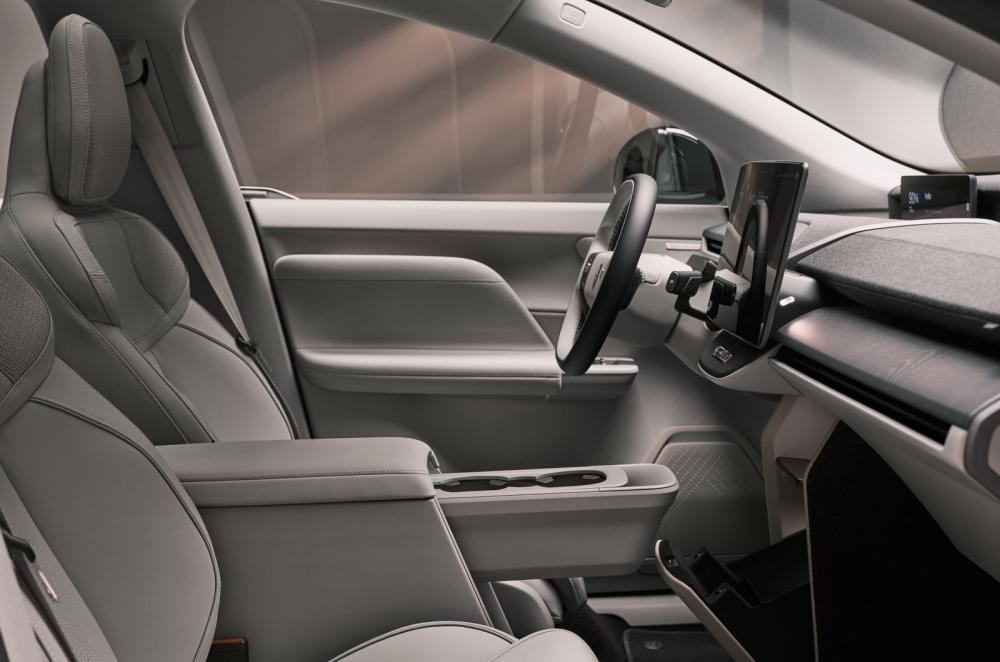 Volvo EX60 front seats