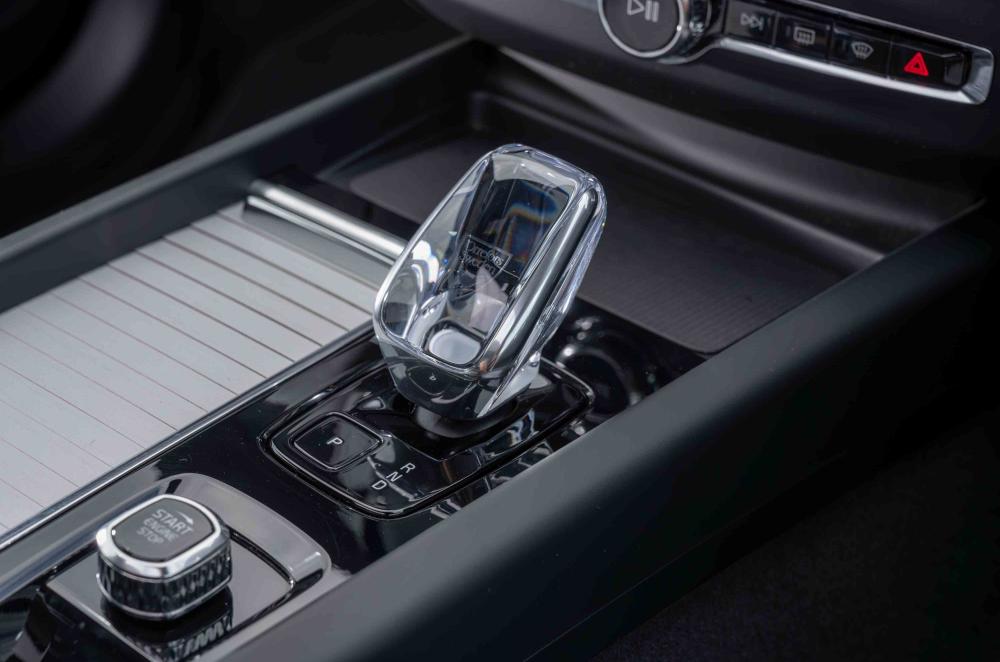 Volvo XC60 interior details