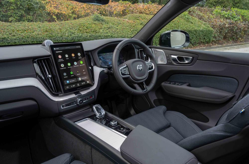 Volvo XC60 interior