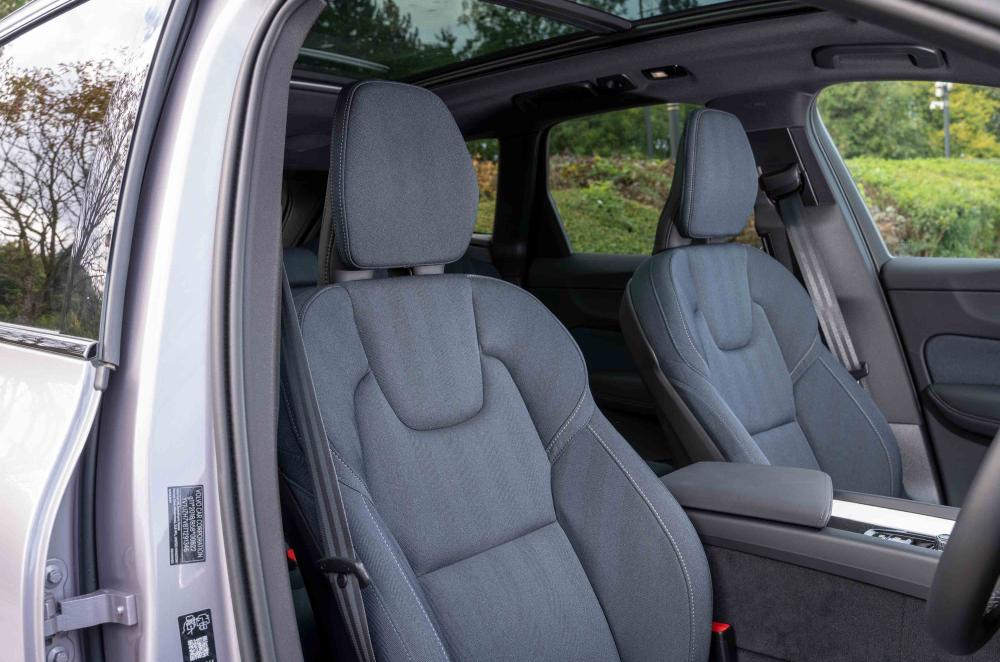 Volvo XC60 interior