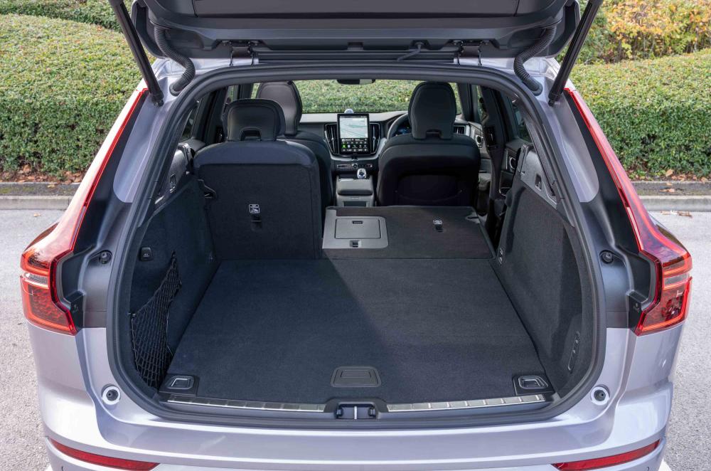Volvo XC60 boot