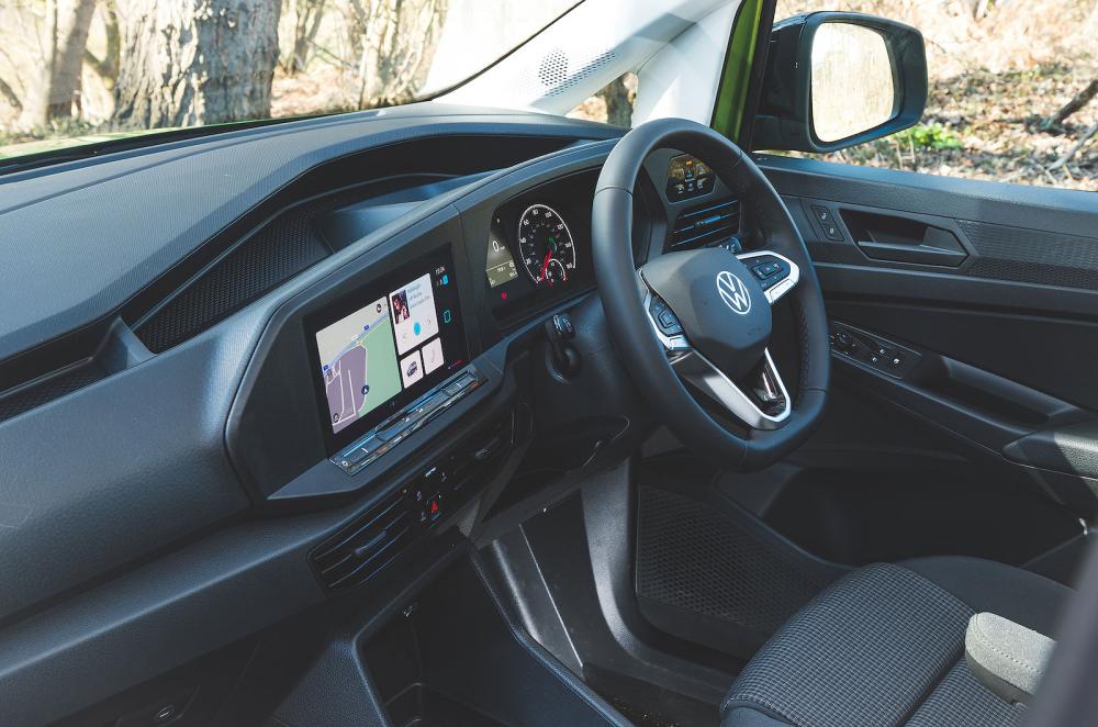 VW Caddy Cargo interior dashboard