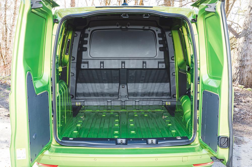 VW Caddy Cargo load bay