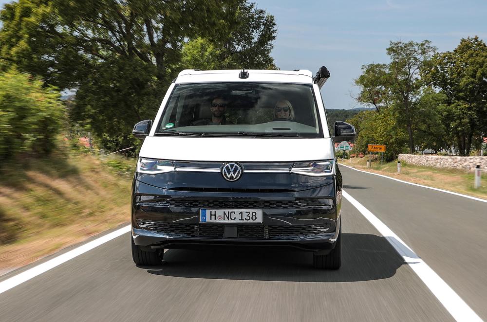VW California Ocean front driving