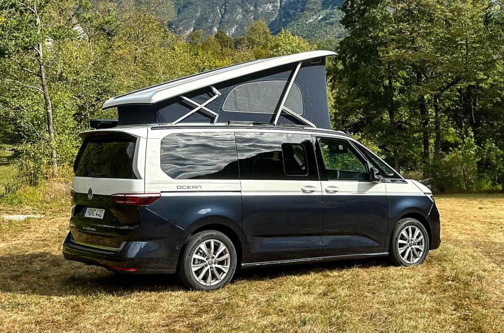 VW California Ocean rear right static