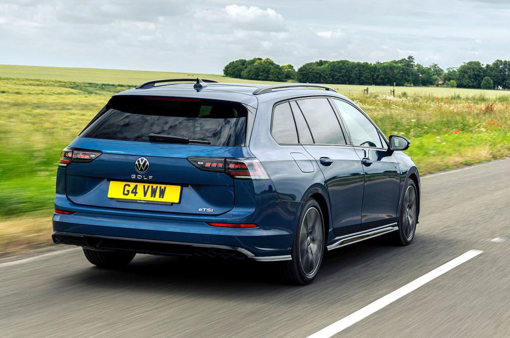 VW Golf Estate rear right driving
