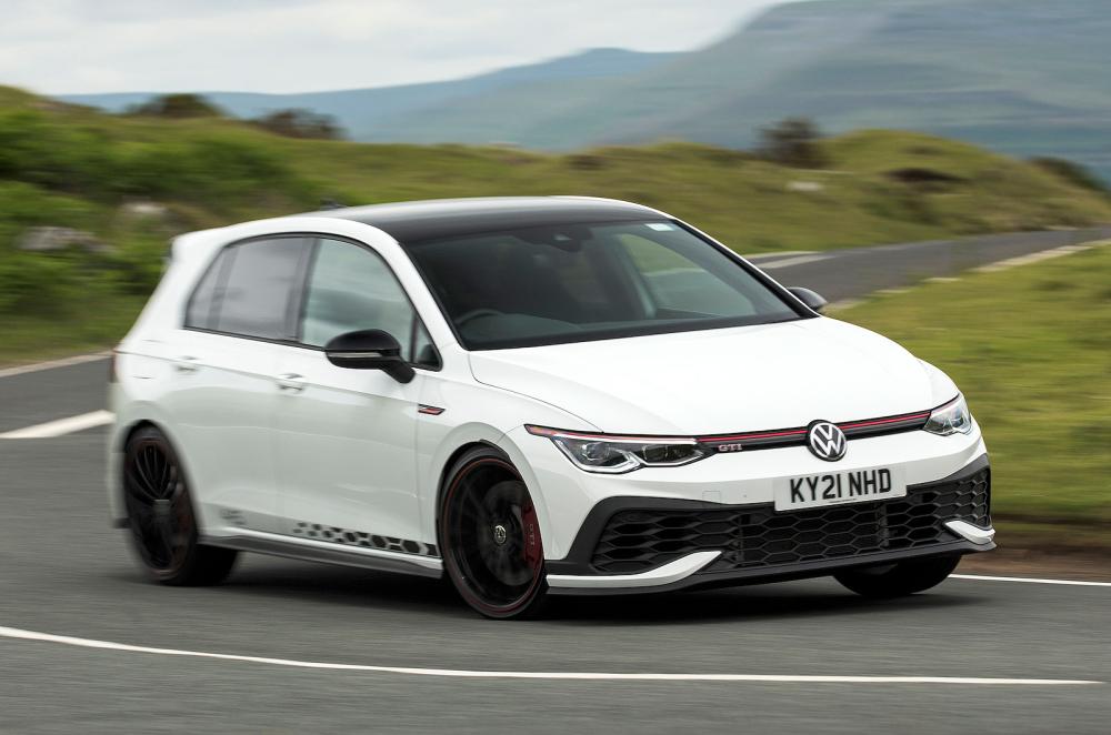 VW Golf GTI front cornering