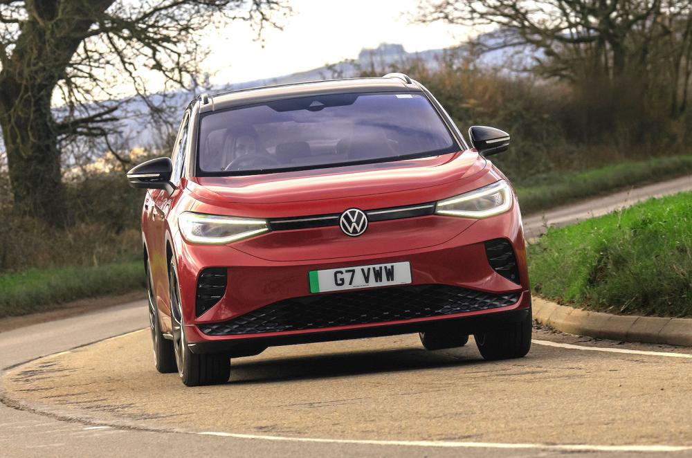 VW ID 4 front cornering