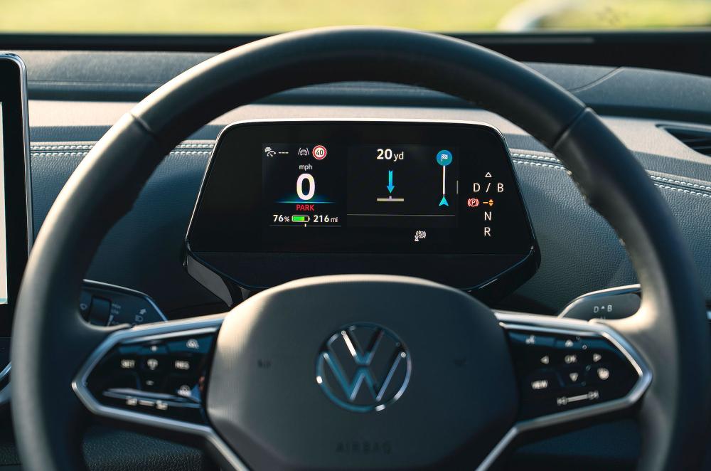 Volkswagen ID 5 driver display