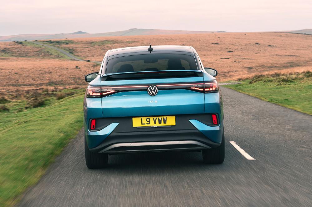 Volkswagen ID 5 rear driving