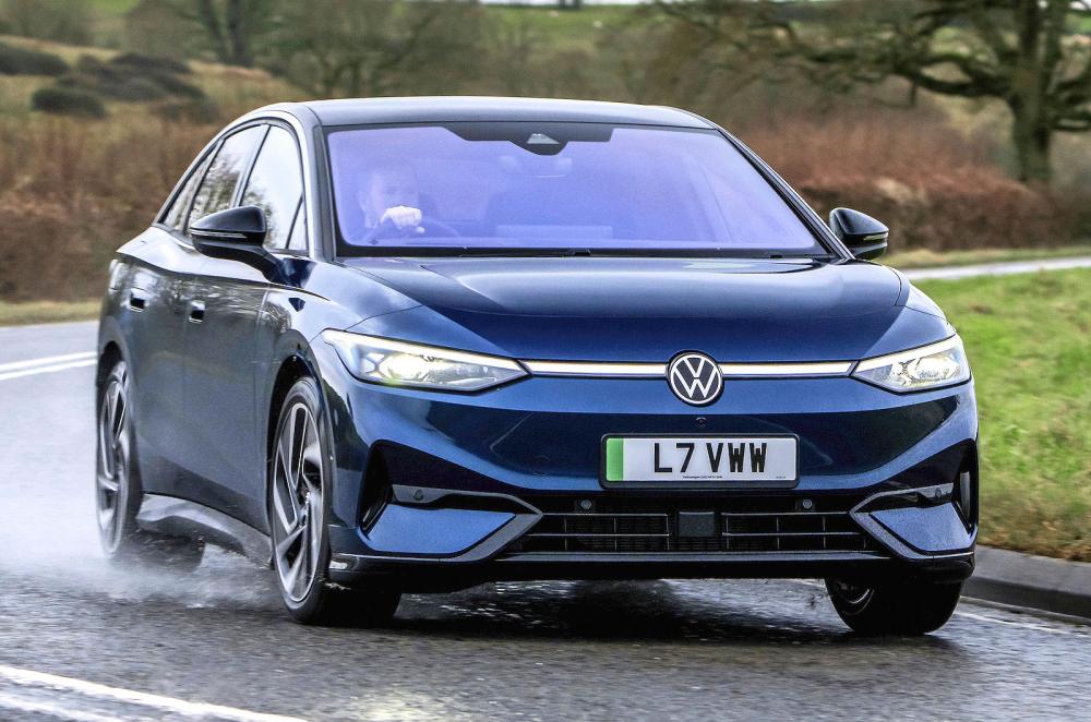 VW ID 7 front cornering