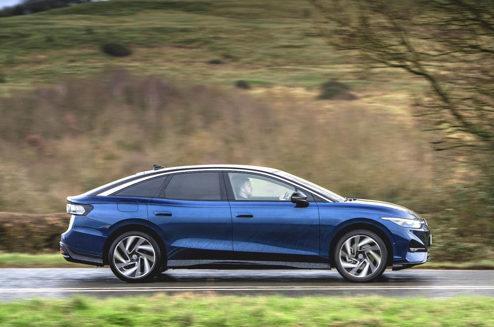 VW ID 7 right driving