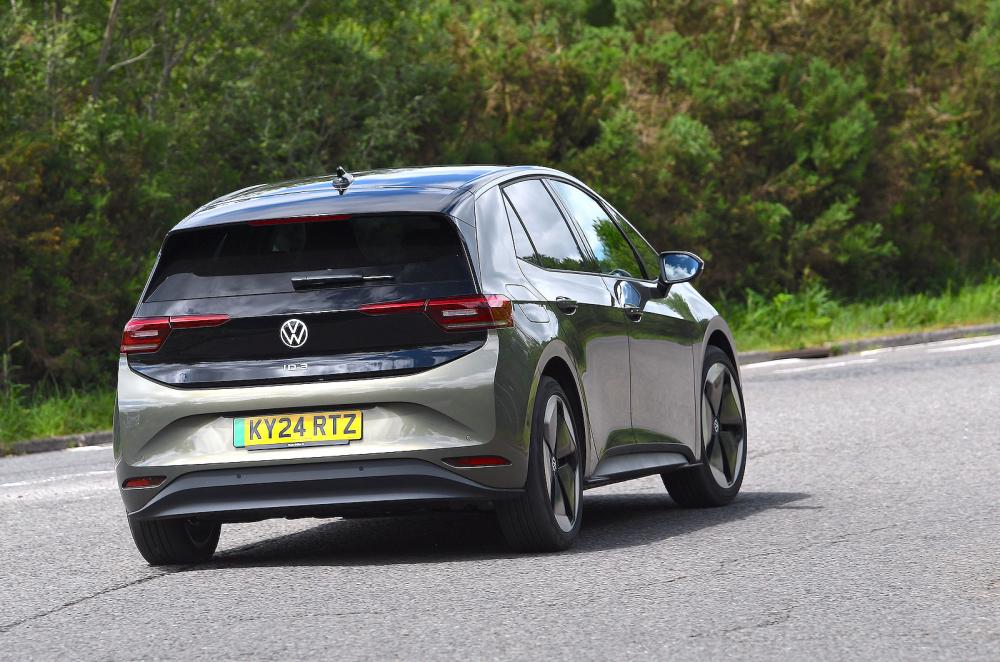 VW ID 3 rear cornering