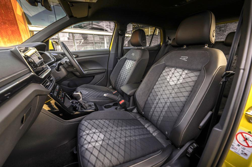 VW T-Cross front seats