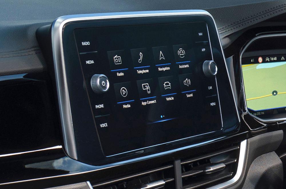 VW T-Roc Cabriolet infotainment touchscreen