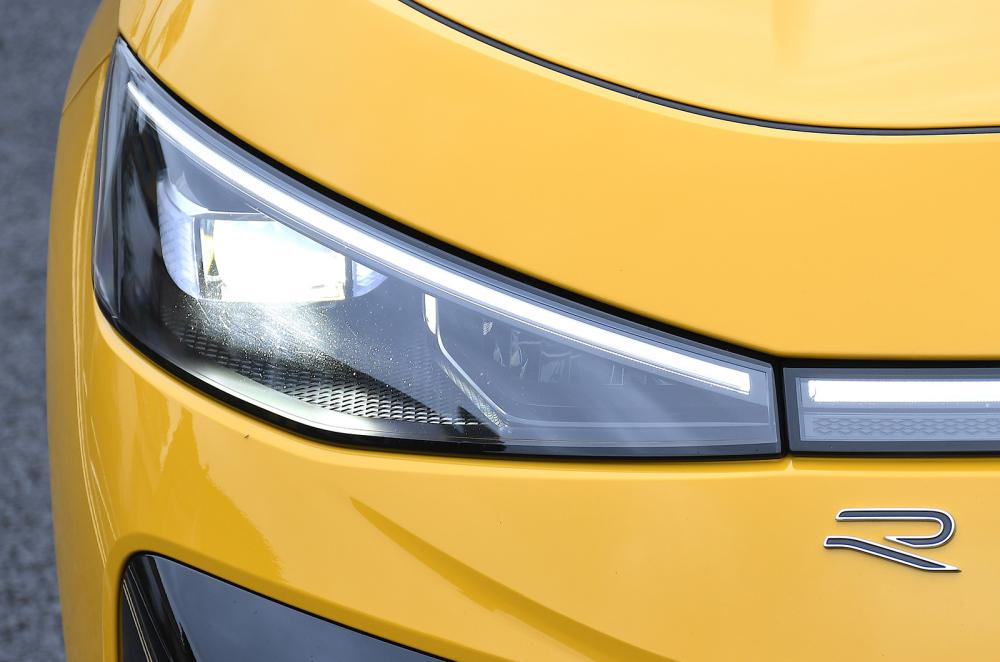 Volkswagen T-Roc headlight detail