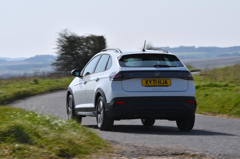 VW Taigo 2022 rear cornering