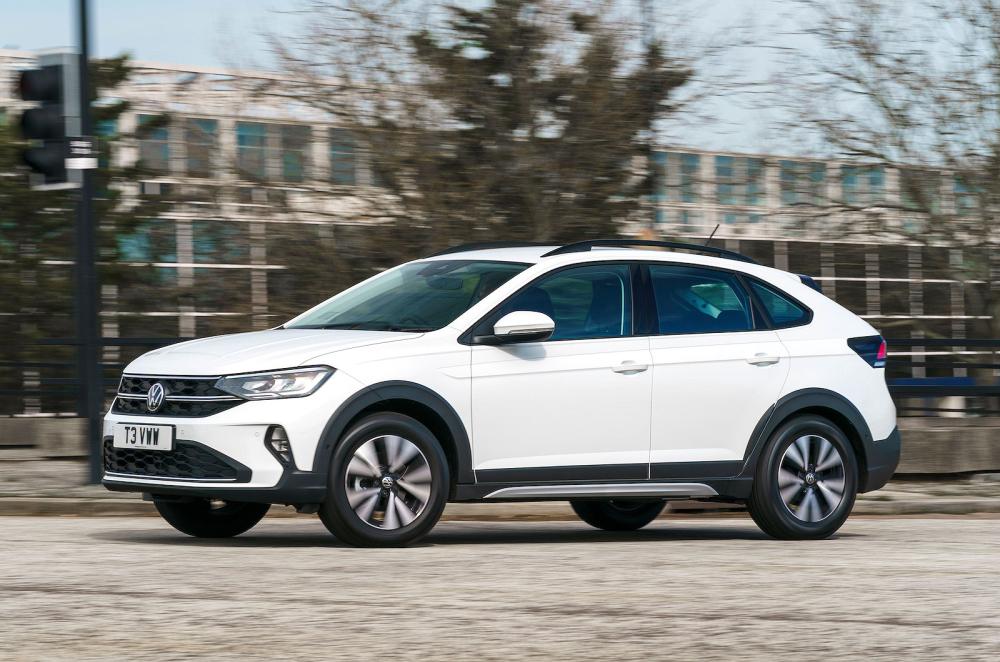 VW Taigo front left driving