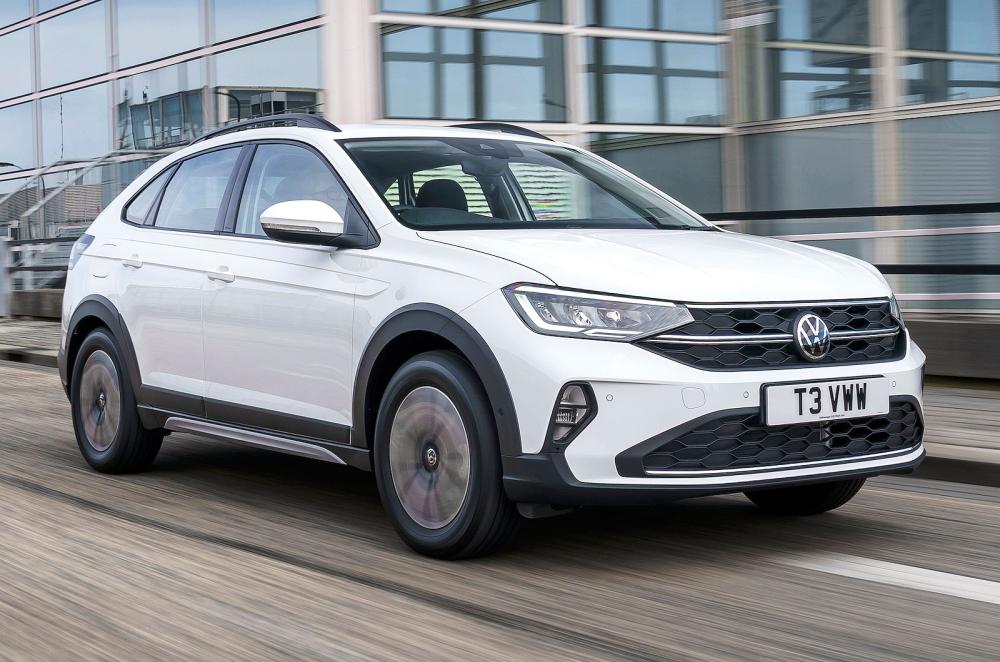 VW Taigo front right driving