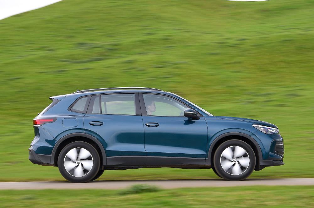 VW Tiguan right driving
