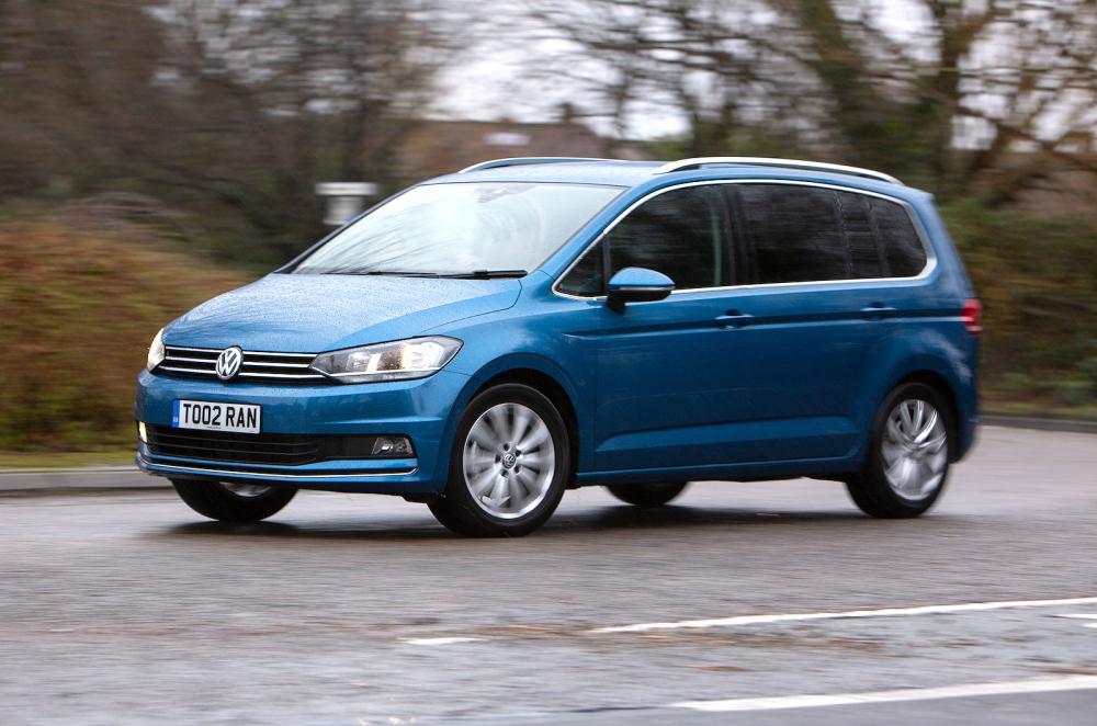 VW Touran front left driving