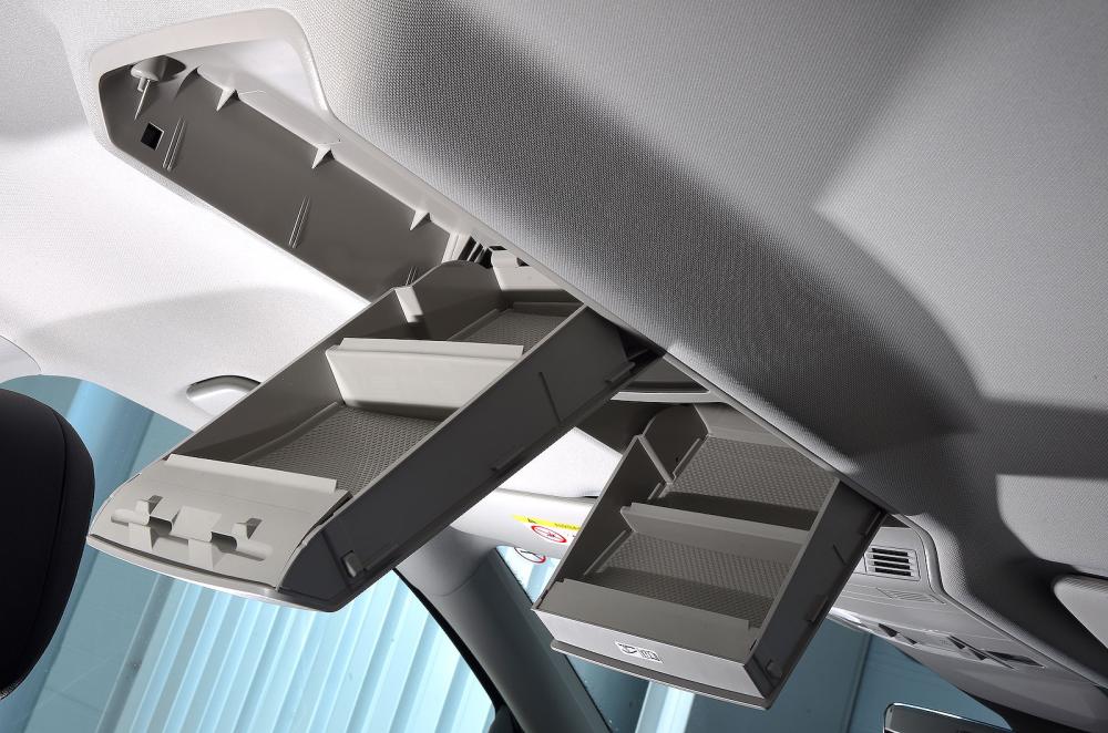 VW Touran interior storage