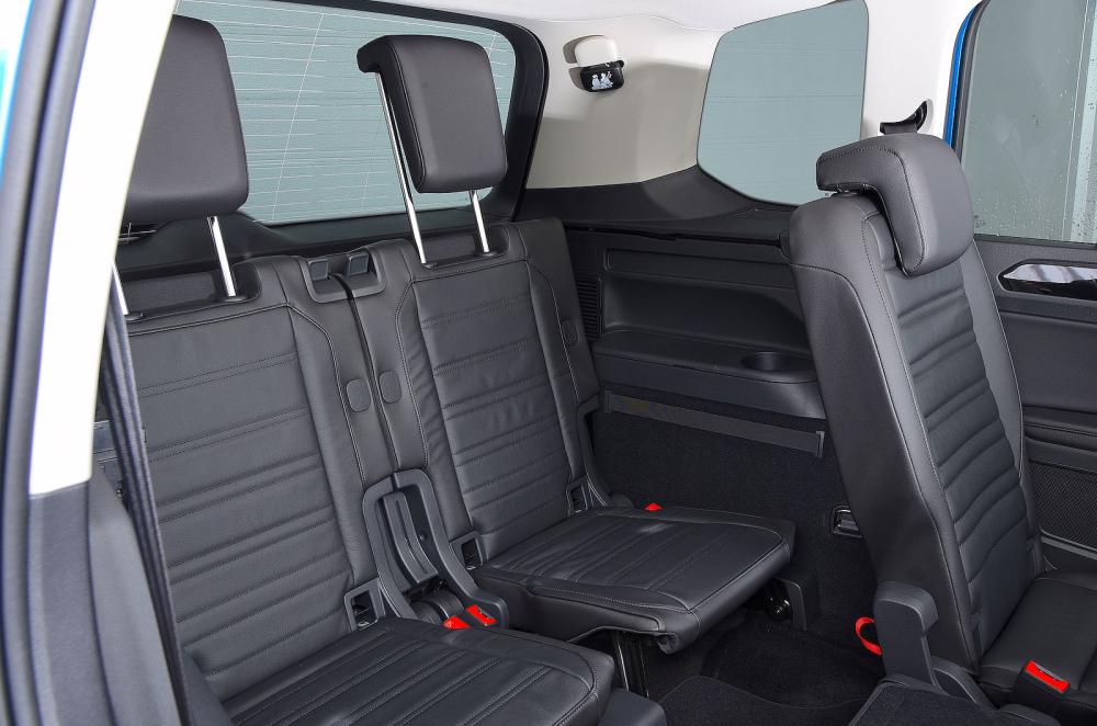VW Touran rearmost seats