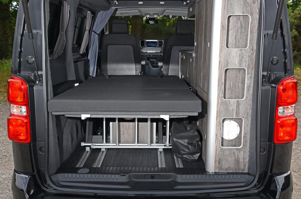 Toyota Proace Matino 2022 rear bed