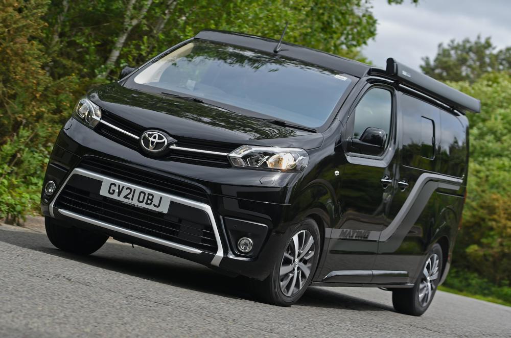 Toyota Proace Matino 2022 front cornering