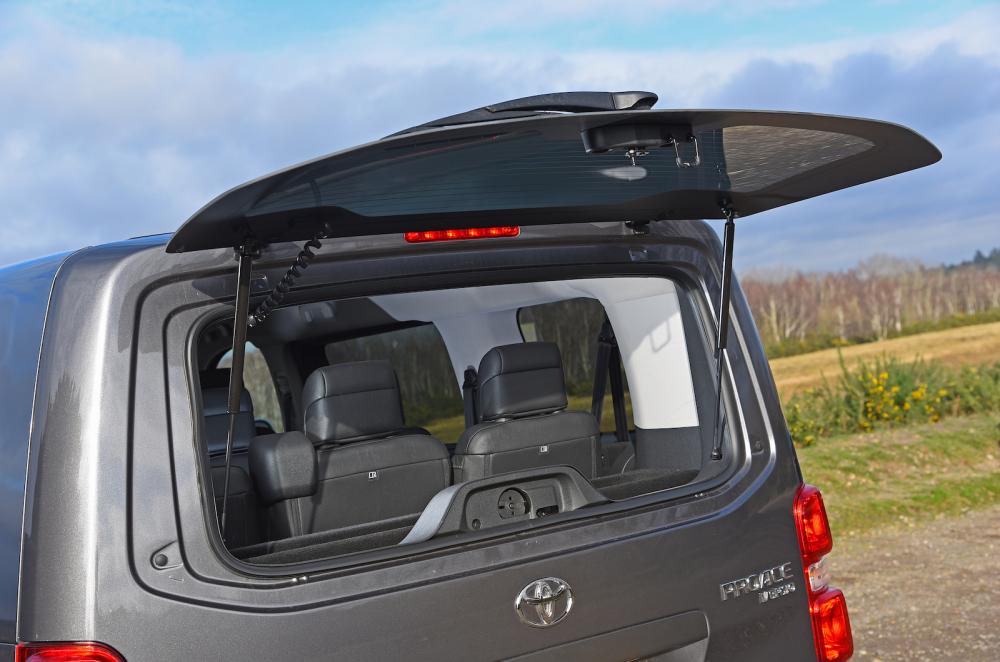 Toyota Proace Verso 2022 boot window open